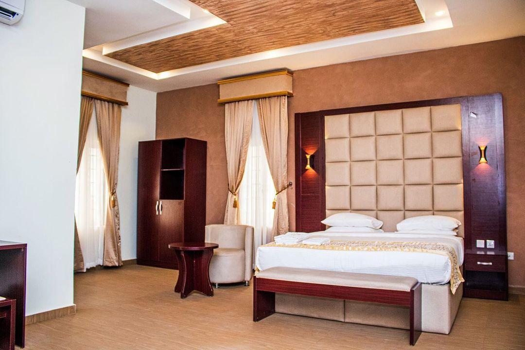 Images for Lascourt Hotel in Delta, Nigeria