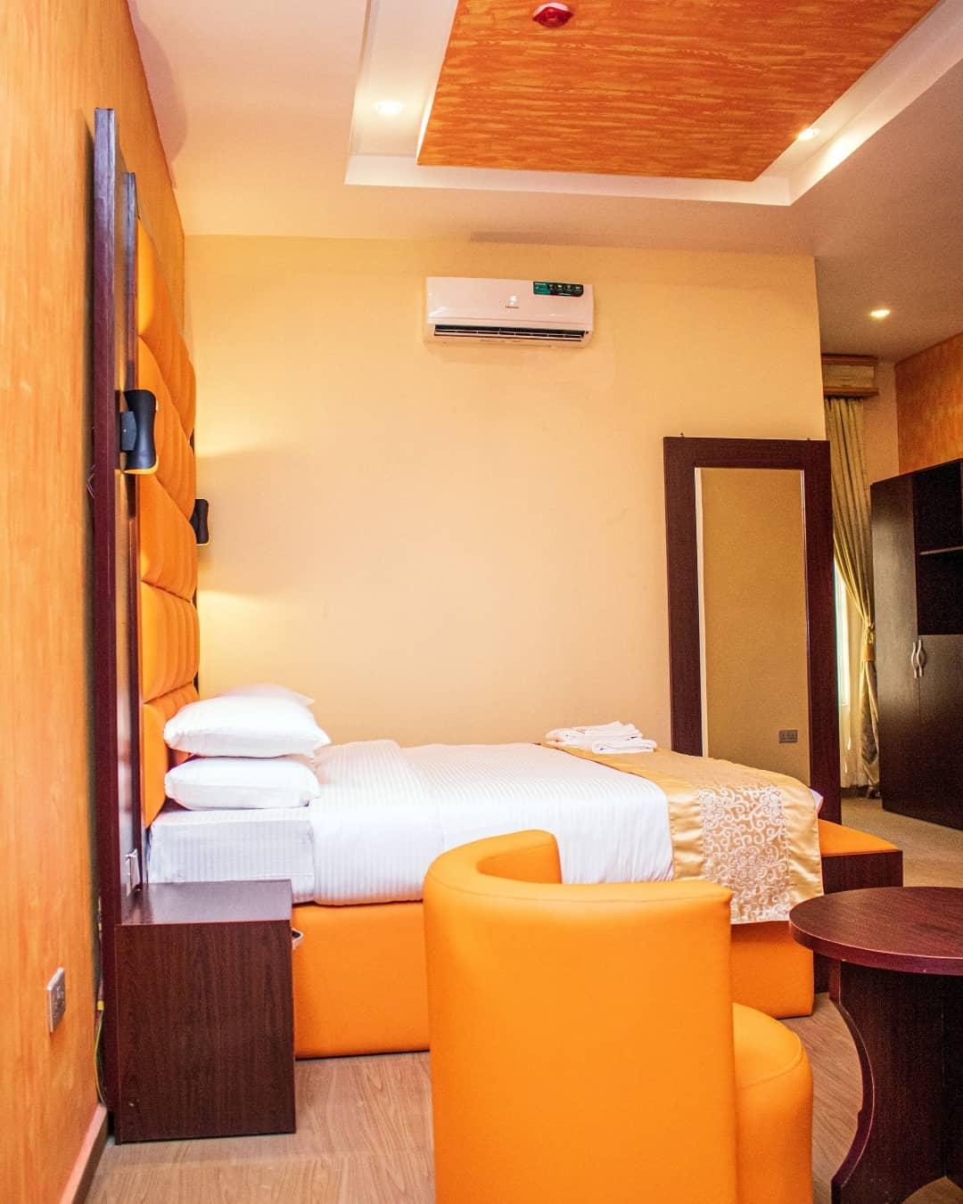 Images for Lascourt Hotel in Delta, Nigeria