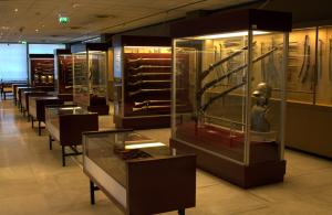 Explore athens war museum on attenvo