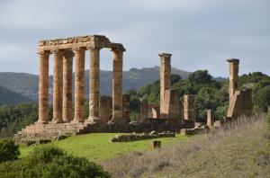 Explore Temple of Antas on attenvo