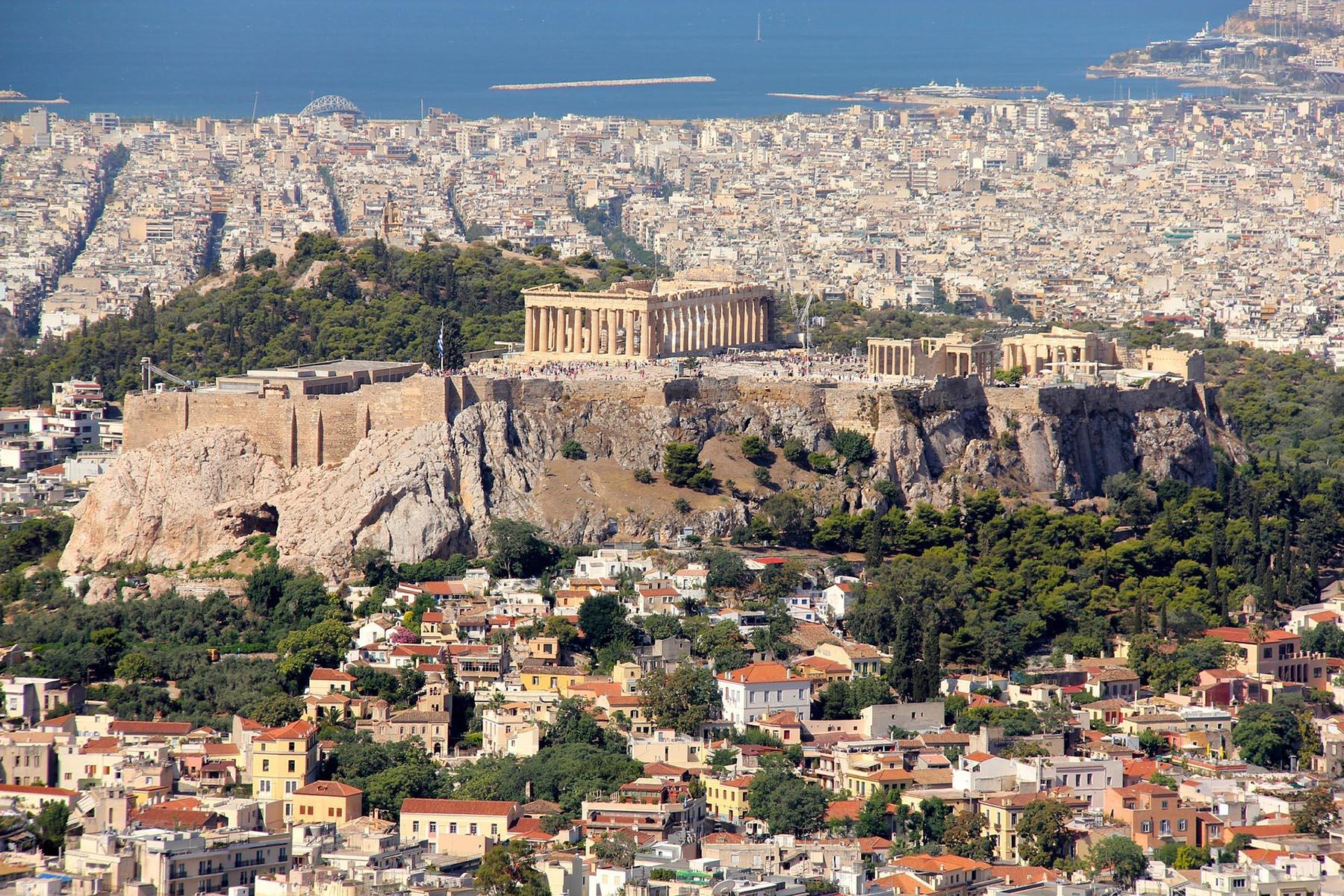 explore beautiful attractions in Athens on attenvo