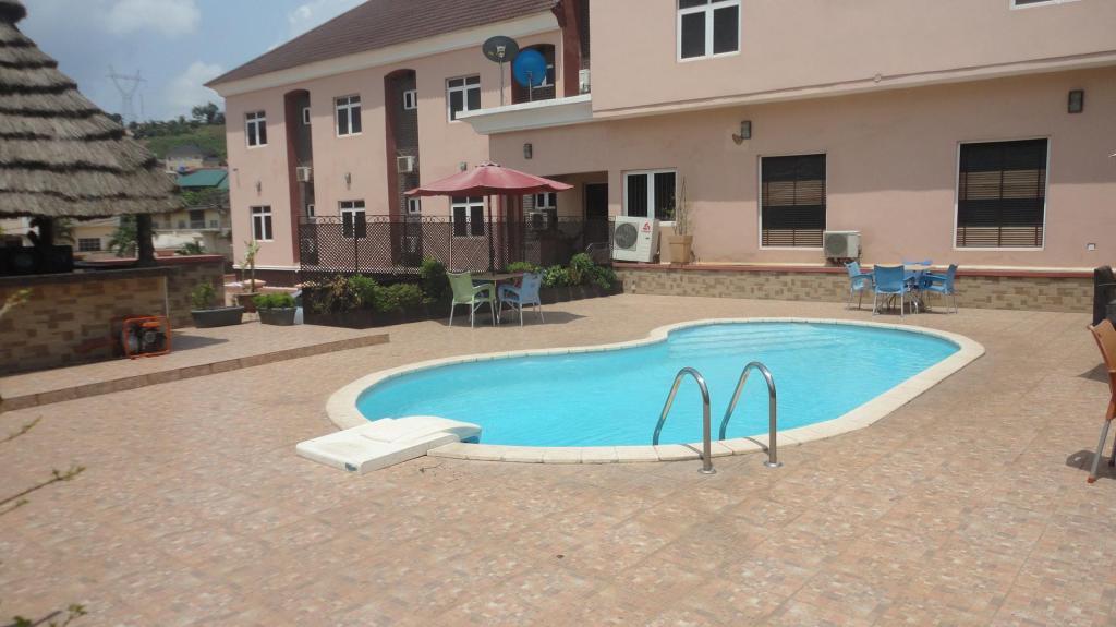 explore Caesar's Court Hotel & Suites, Abeokuta on attenvo