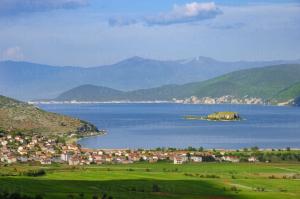 Explore National Park of Prespa on attenvo