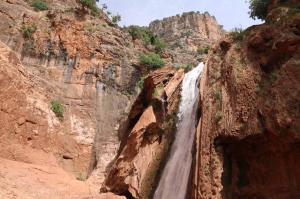 Explore Oum Rabia Waterfall on attenvo