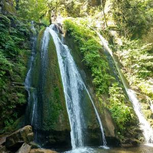 Explore Varvara waterfall on attenvo