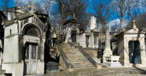Explore Père Lachaise Cemetery on attenvo