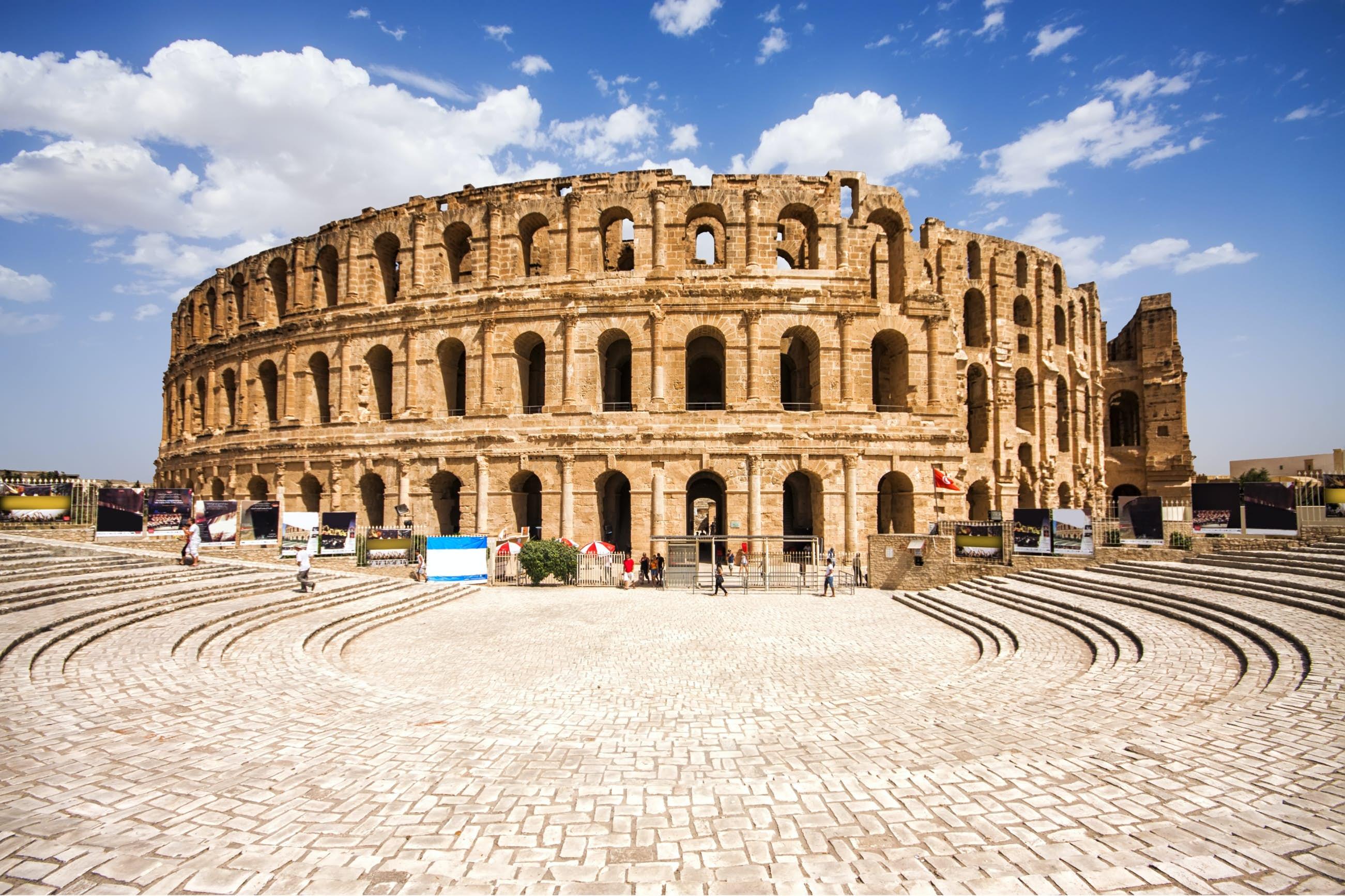 explore beautiful attractions in El Djem on attenvo