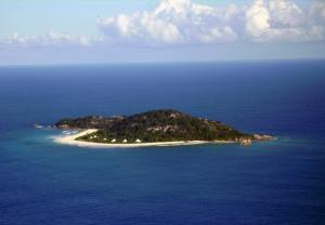 Explore Cousine Island on attenvo