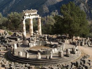 Explore Tholos of Athena, Delphi on attenvo