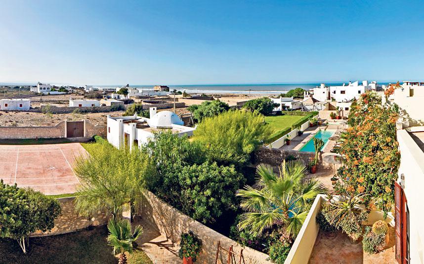 explore beautiful attractions in Essaouira on attenvo